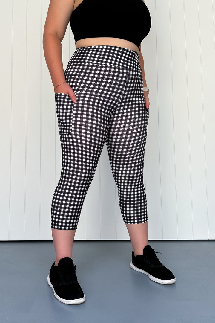 Gingham OG - Casual - Capri Leggings - Pockets