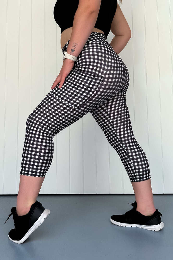 Gingham OG - Casual - Capri Leggings - Pockets