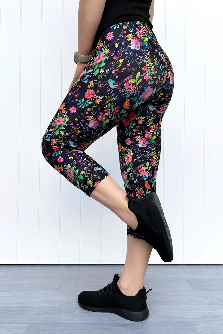 Birds and Blooms - Casual - Capri Leggings