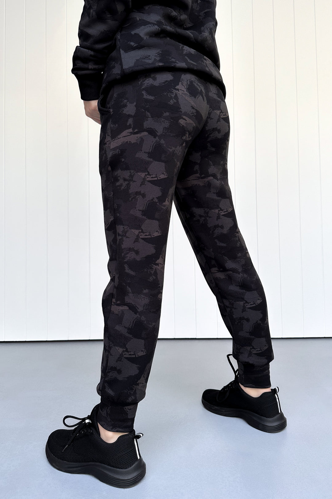 Darkling - Fleece Joggers - Pockets