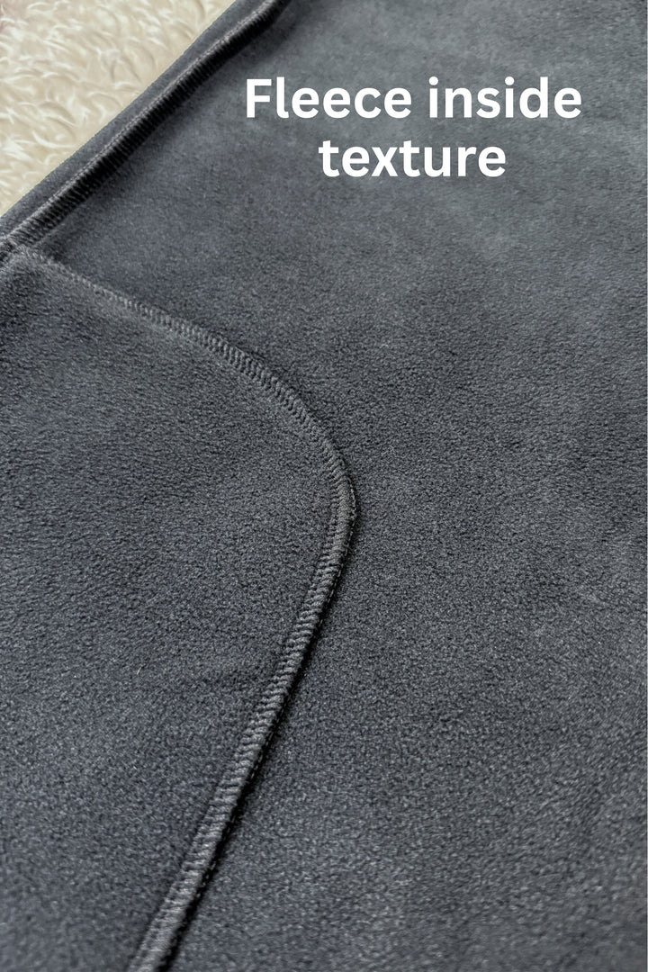 Black - Fleece Jumper - V-neck