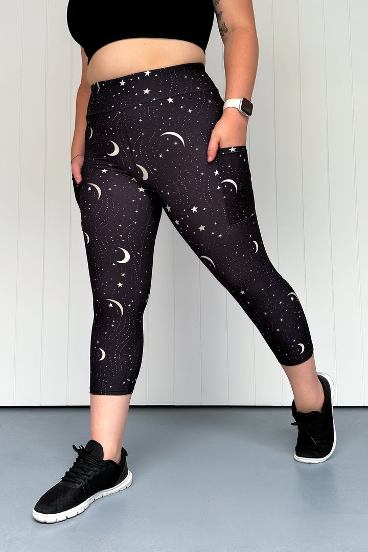 Moonbeam Nightfall - Casual - Capri Leggings - Pockets