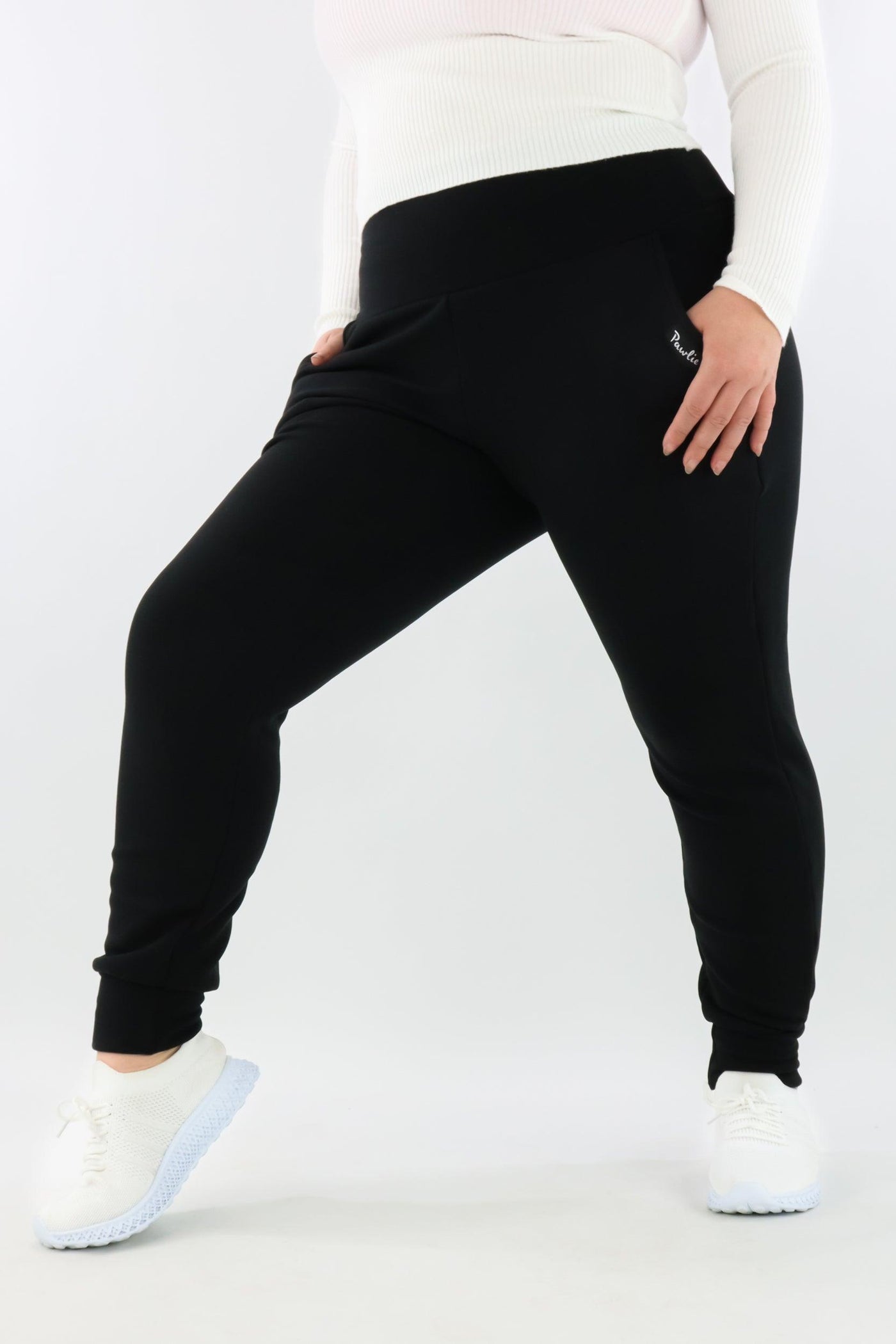 Black - Fleece Joggers - Pockets