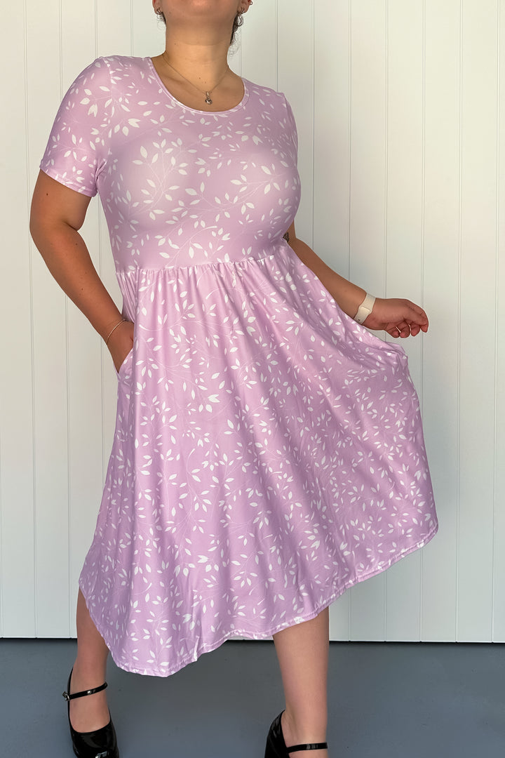 Lilac Petals - Midi Dress - Short Sleeve - Pockets