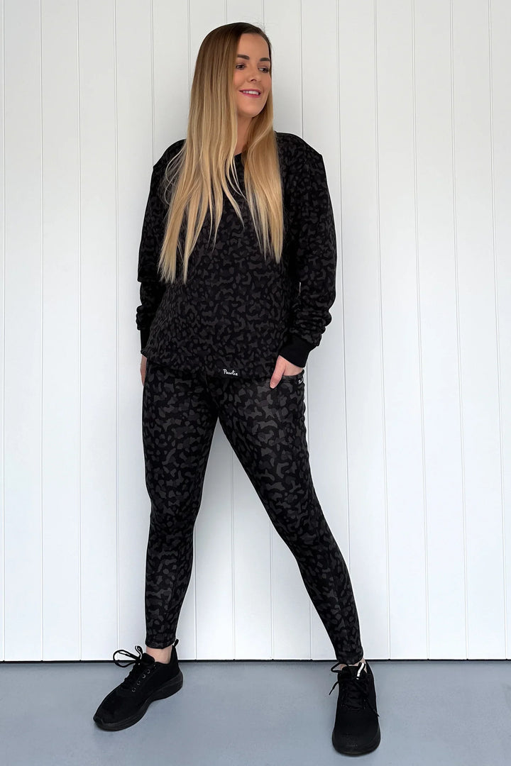 Black Panther - Fleece - Leg Pockets - Full Leggings (Imperfect)