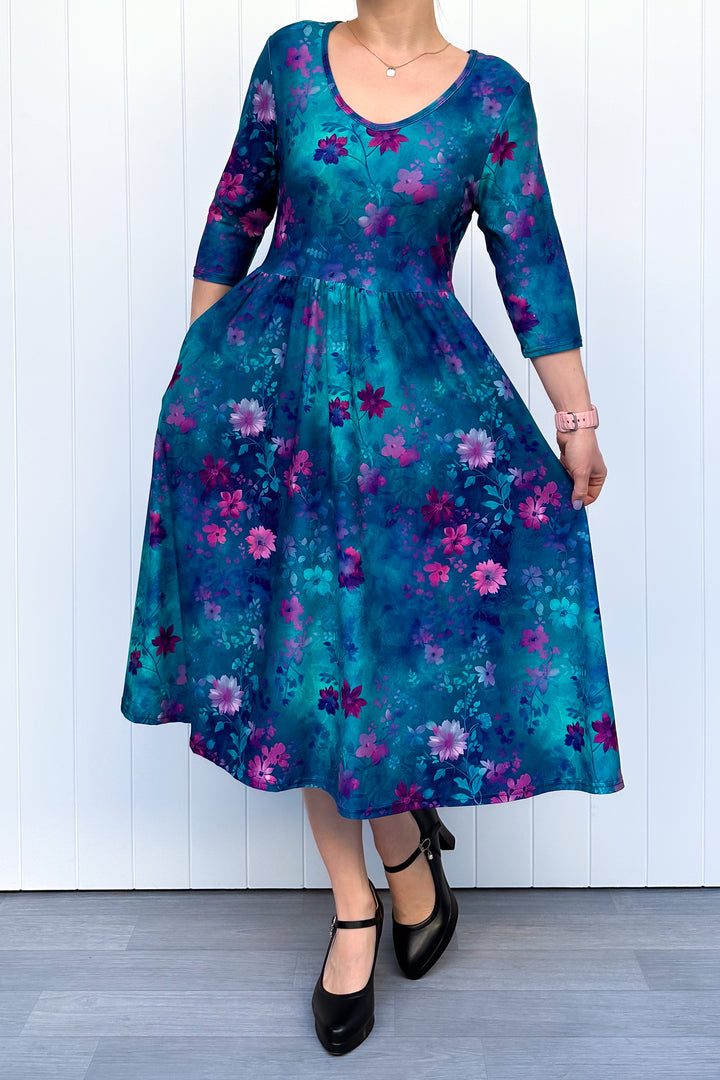 Ethereal Bloom - Midi Dress - 3/4 Sleeve - Pockets