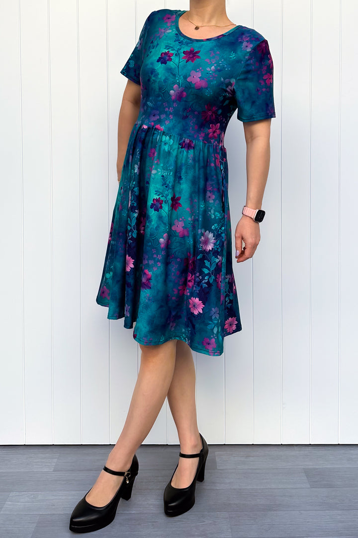 Ethereal Bloom - Knee Length Dress - Short Sleeve - Pockets