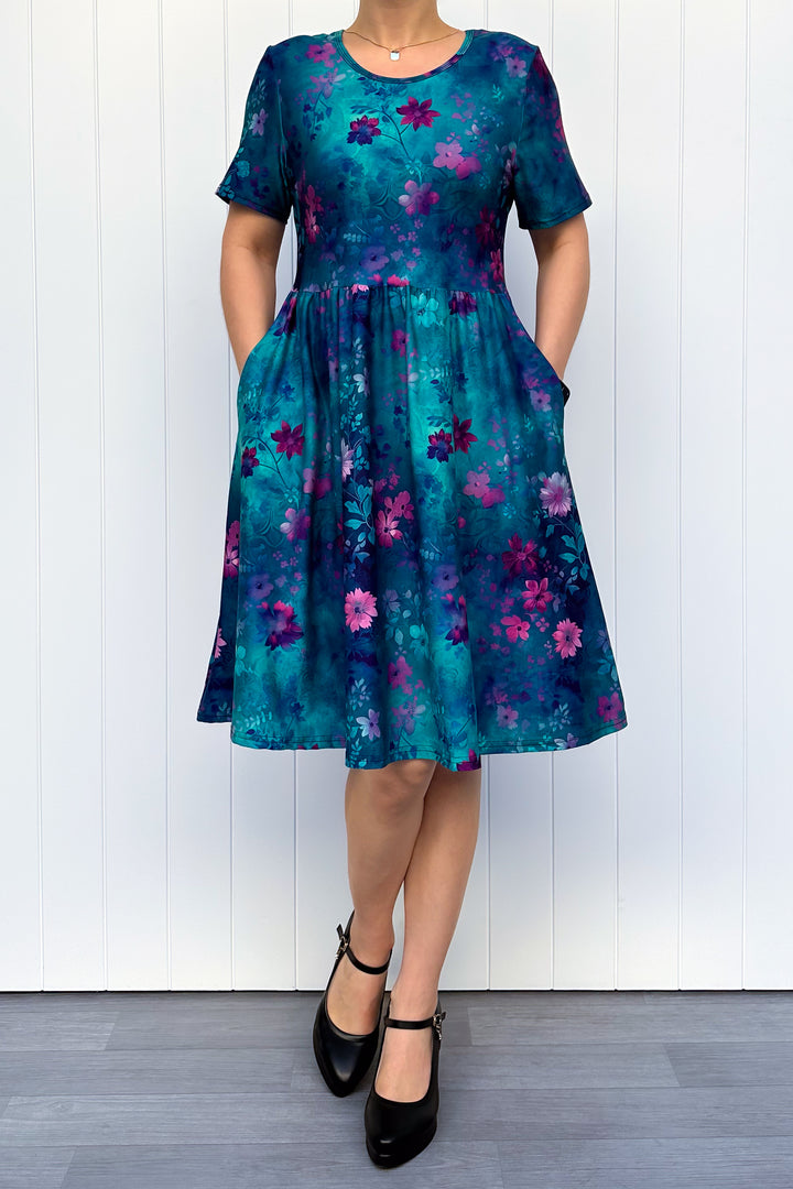 Ethereal Bloom - Knee Length Dress - Short Sleeve - Pockets
