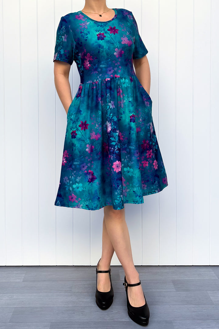 Ethereal Bloom - Knee Length Dress - Short Sleeve - Pockets