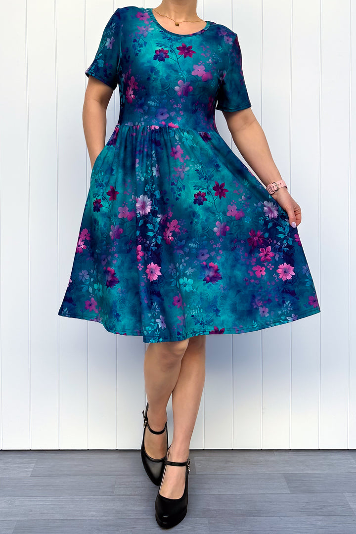 Ethereal Bloom - Knee Length Dress - Short Sleeve - Pockets