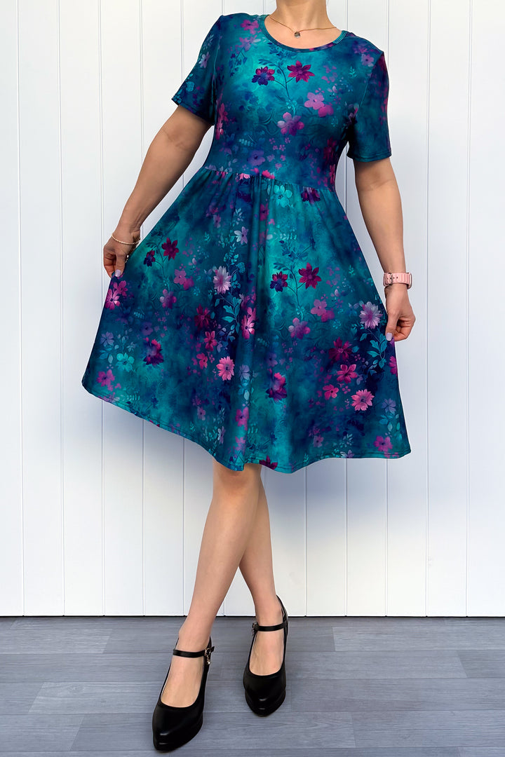 Ethereal Bloom - Knee Length Dress - Short Sleeve - Pockets