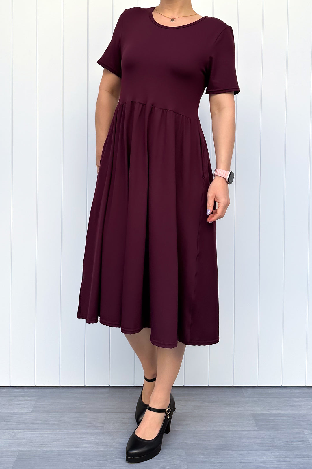 Plum - Midi Dress - Short Sleeve - Pockets