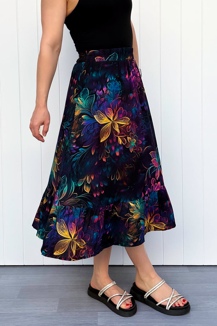Zinnia Midi Skirt - Spectral Garden - Pockets