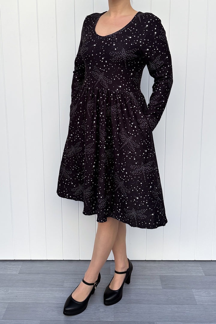 Dragonfly Sky - Knee Dress - Long Sleeve - Pockets