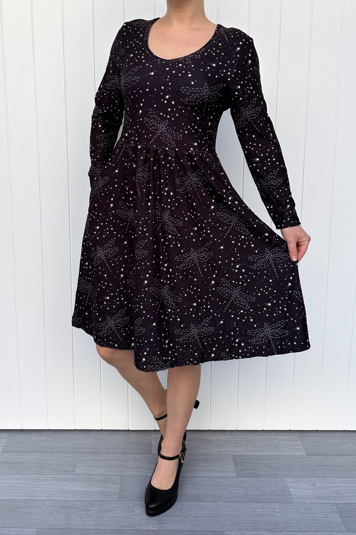 Dragonfly Sky - Knee Dress - Long Sleeve - Pockets