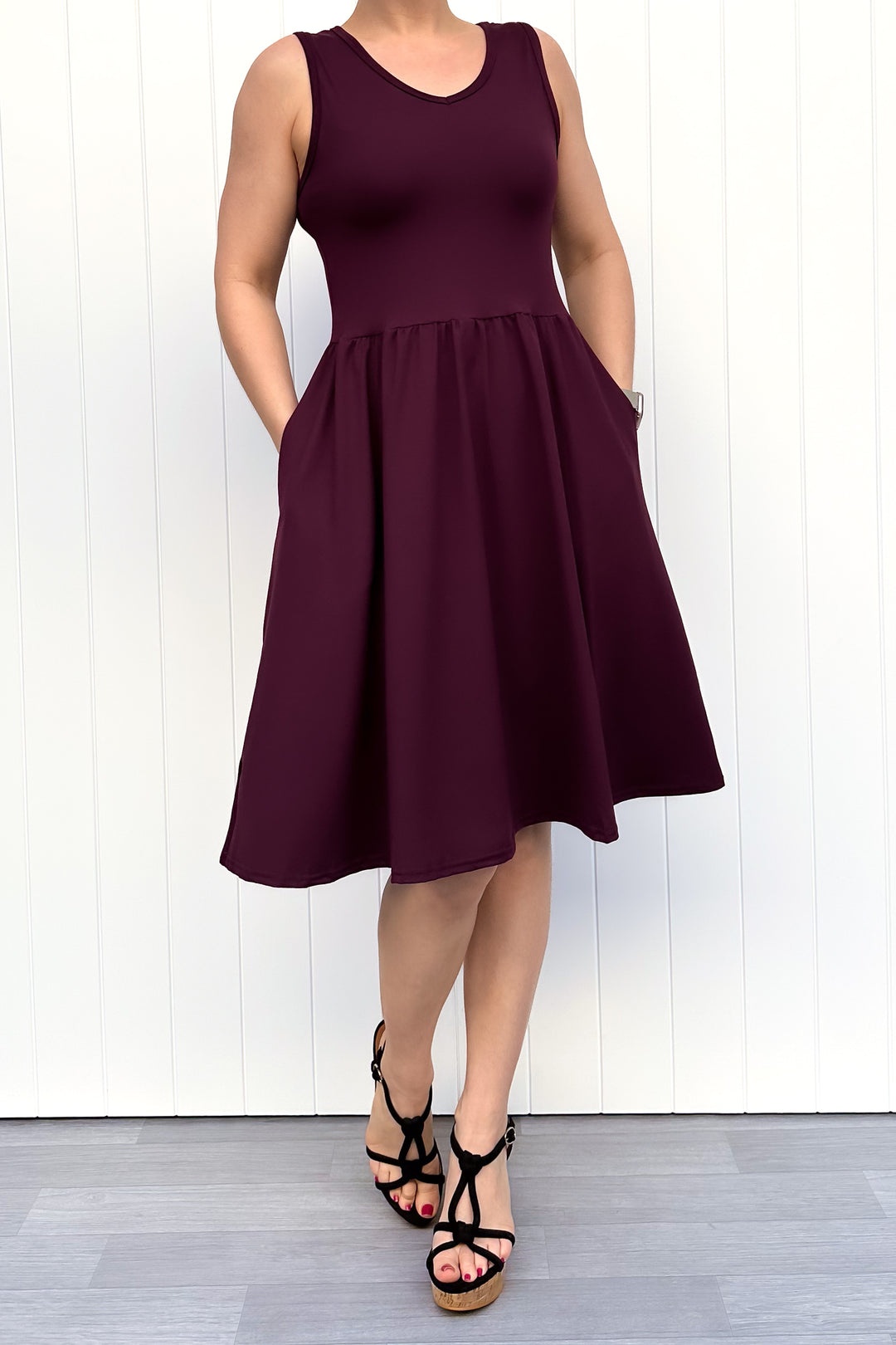 Plum - Sleeveless Knee Length Dress - Side Pockets