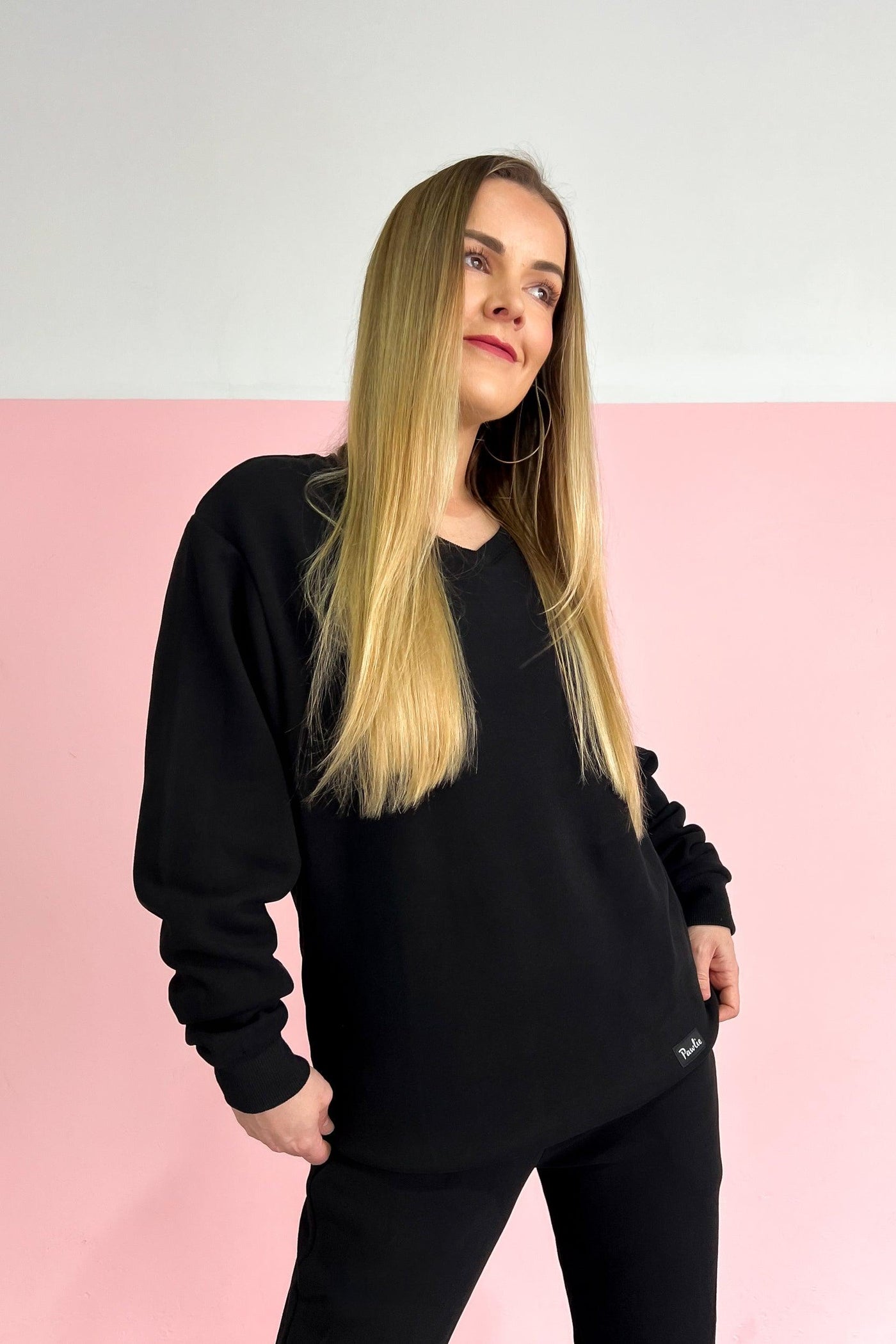 Black - Fleece Jumper - V-neck