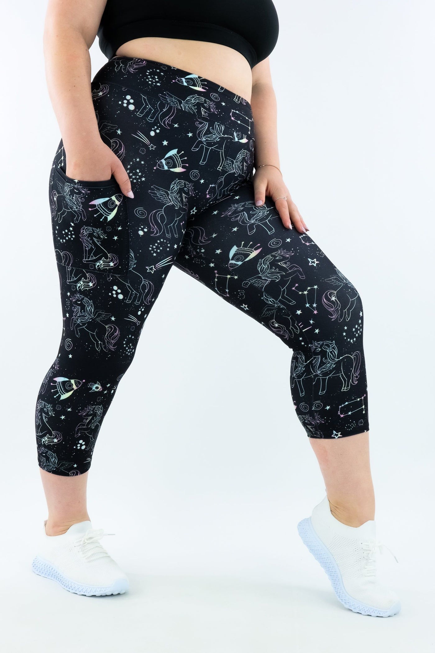 Space Unicorn - Casual - Capri Leggings - Pockets - Pawlie