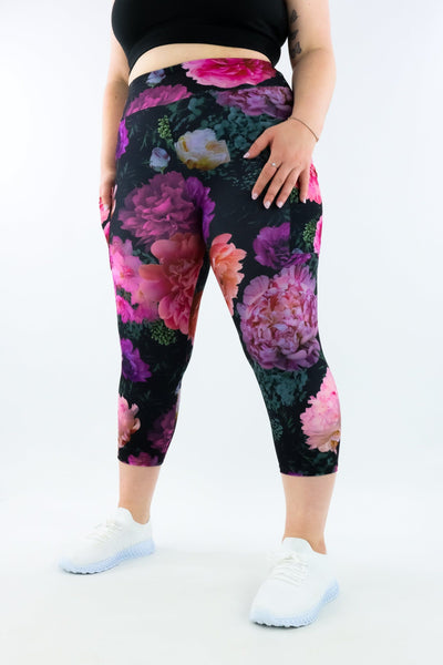 Peony Passion - Casual - Capri Leggings - Pockets - Pawlie