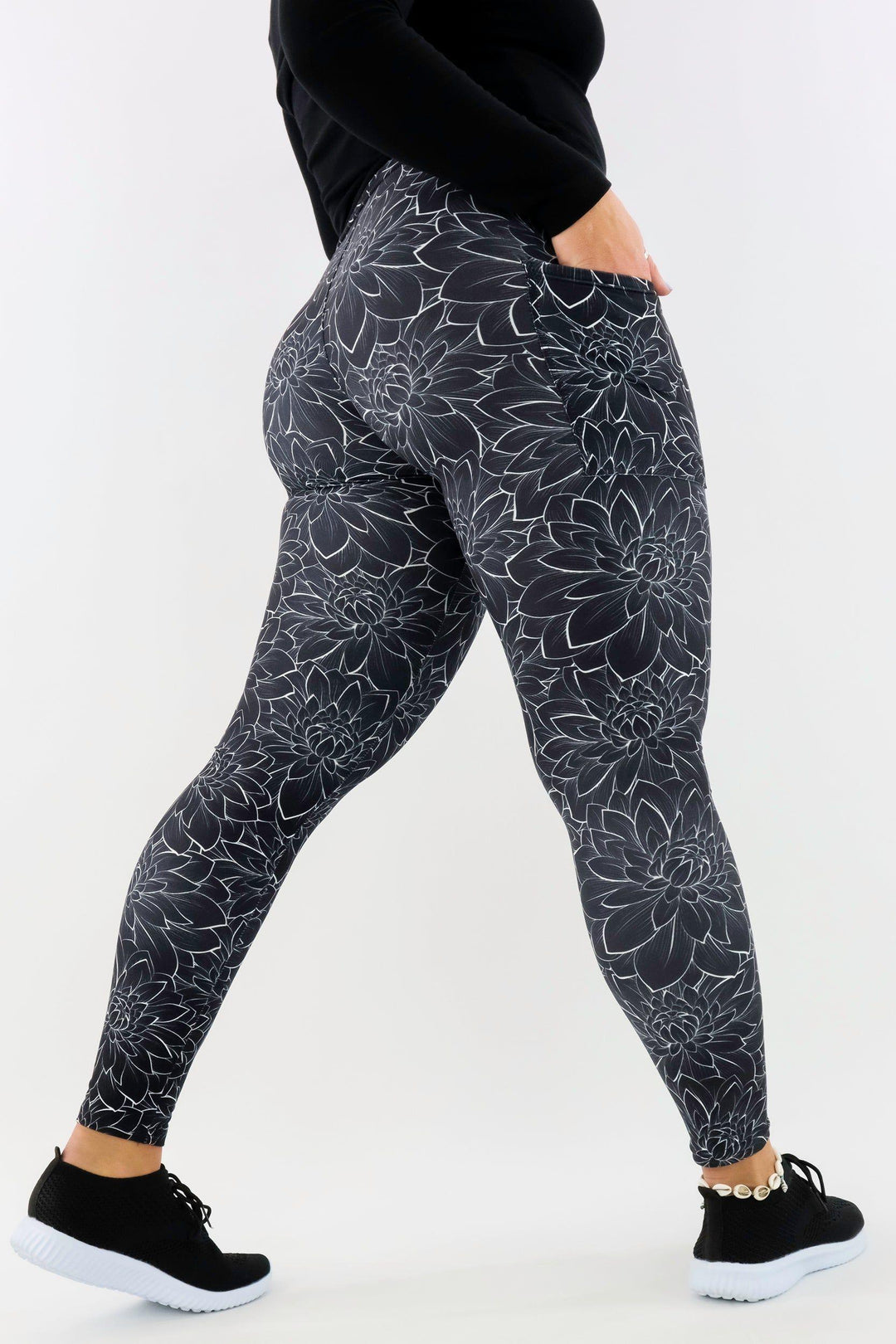 Monochrome Delilah - Casual - Regular Full Leggings - Pockets Casual Full Leggings - Pockets Pawlie   
