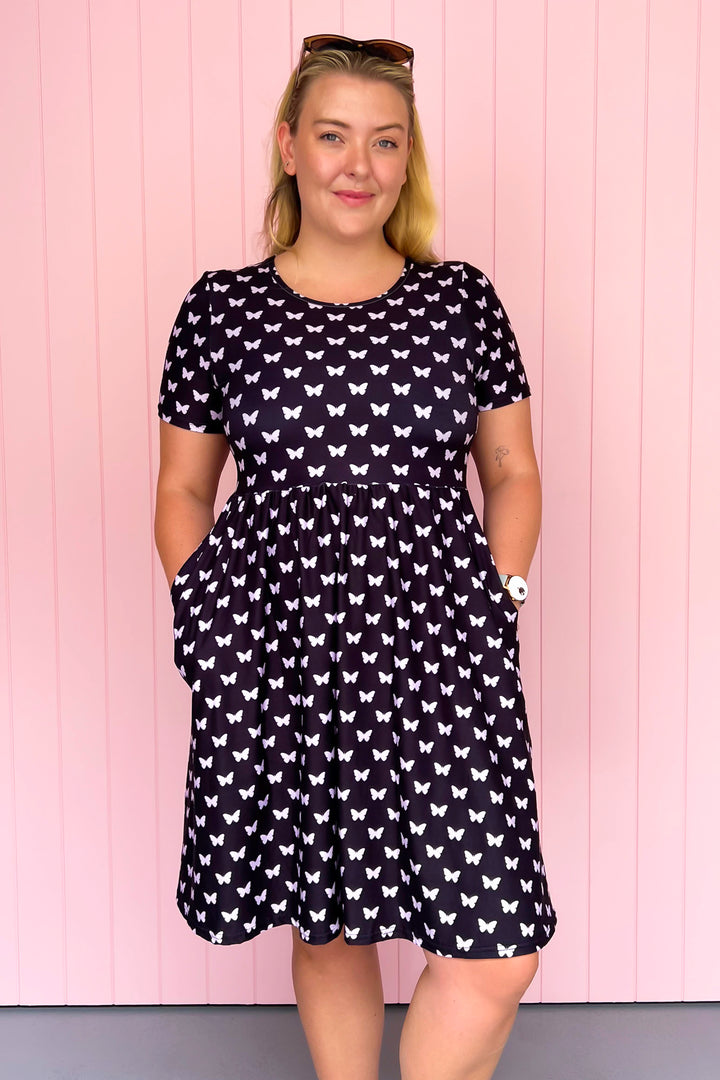 Butterfly Imprint - Knee Length Dress - Short Sleeve - Pockets