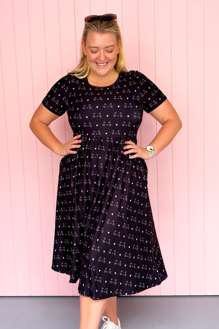 Nocturnal Whiskers - Midi Dress - Short Sleeve - Pockets