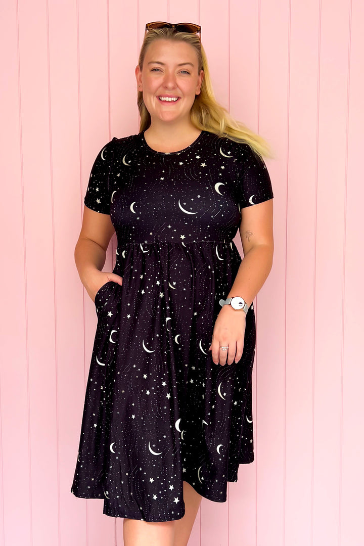 Moonbeam Nightfall - Midi Dress - Short Sleeve - Pockets