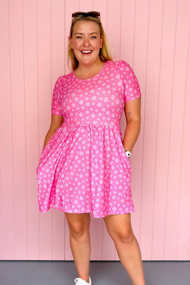 Pink Daisy Confetti - Mini Dress - Short Sleeve - Pockets