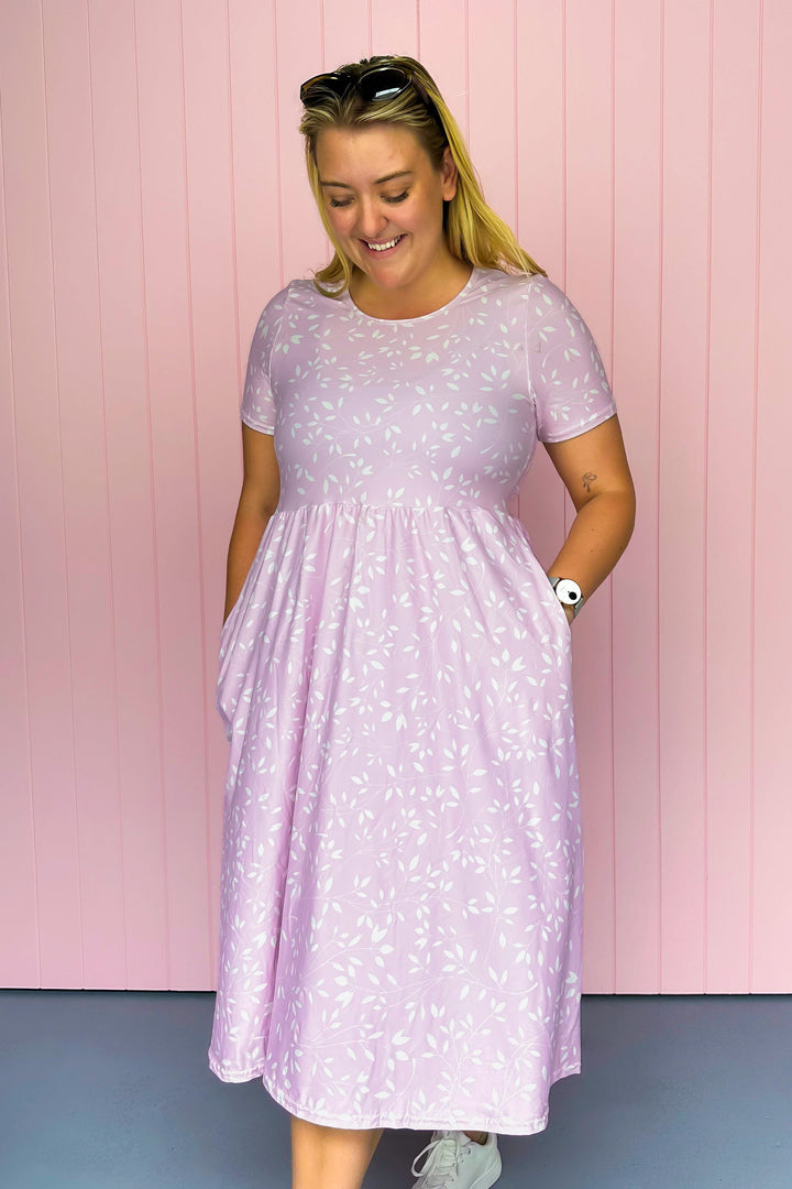 Lilac Petals - Midi Dress - Short Sleeve - Pockets