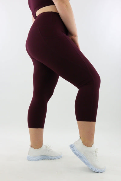 Plum - Leg Pockets - Capri Leggings - Hybrid 2.0 - Pawlie