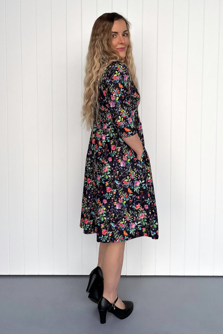 Birds and Blooms - 3/4 Sleeve - Knee Length Dress - Pockets
