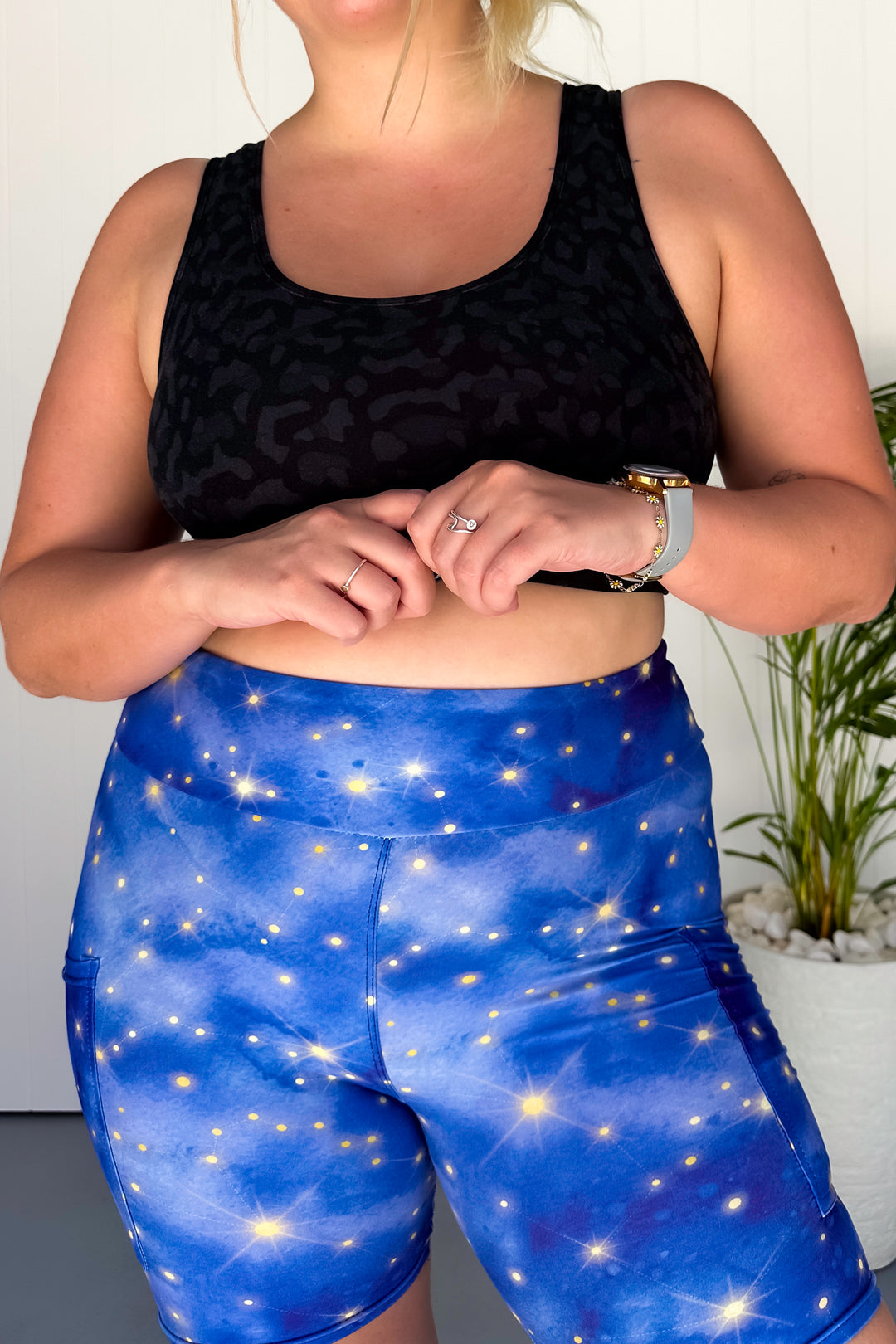 Admiral Sky - Casual - Mid Shorts - Pockets