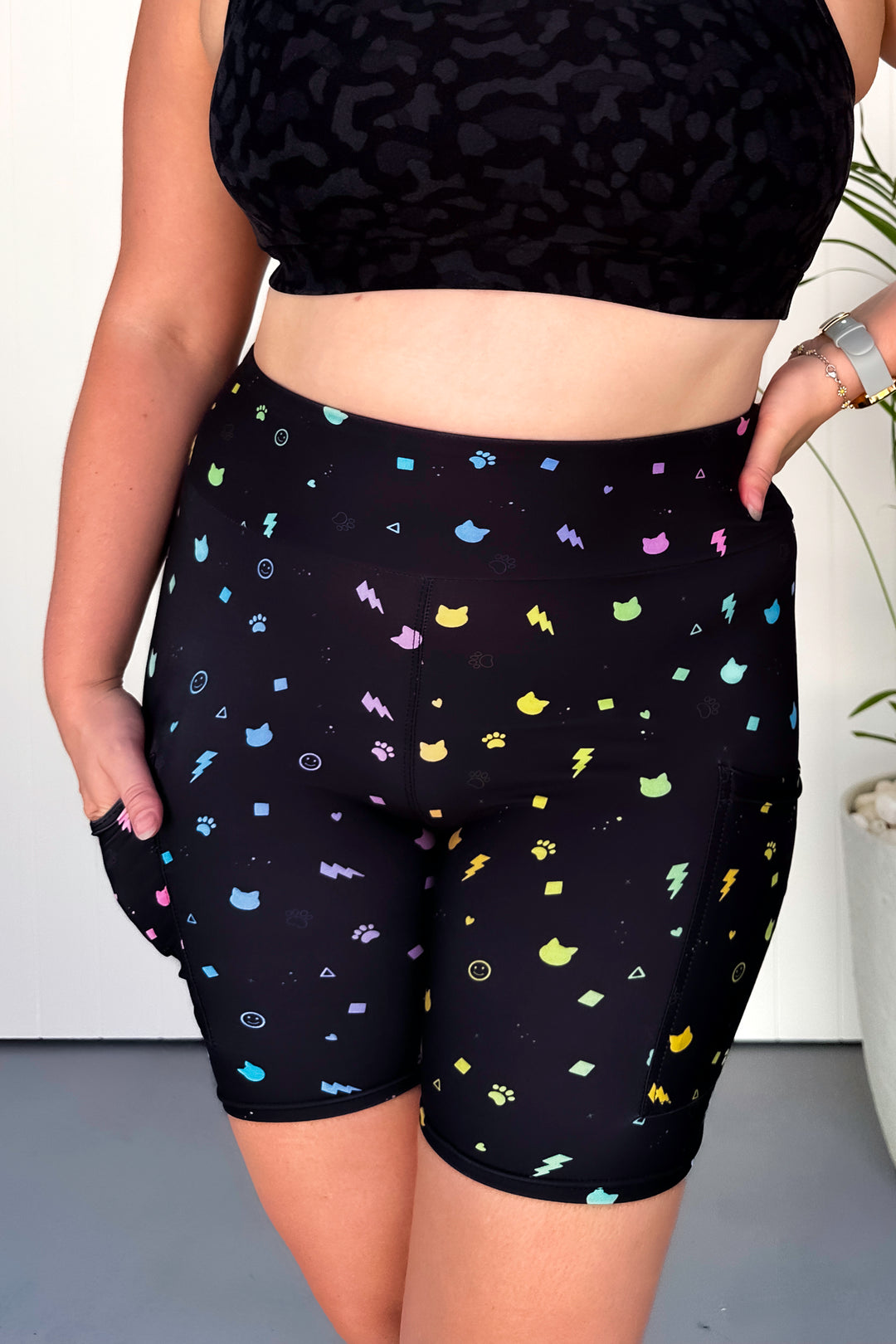 Catfetti - Casual - Mid Shorts - Pockets