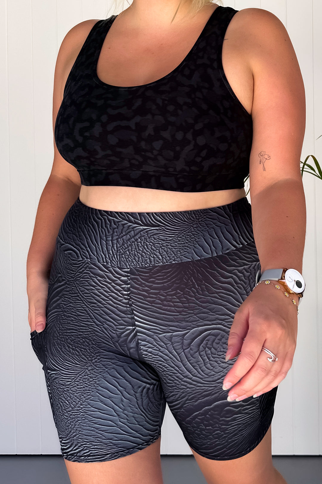 Leather Impression - Casual - Mid Shorts - Pockets