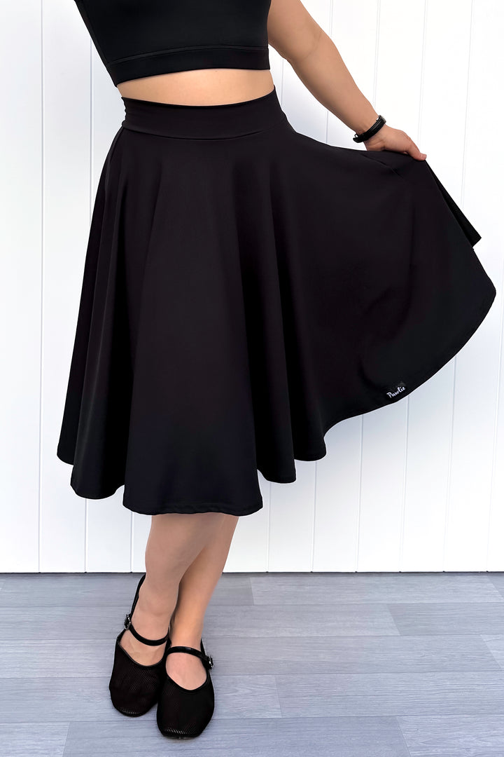 Seraphine Knee-Length Skirt - Black