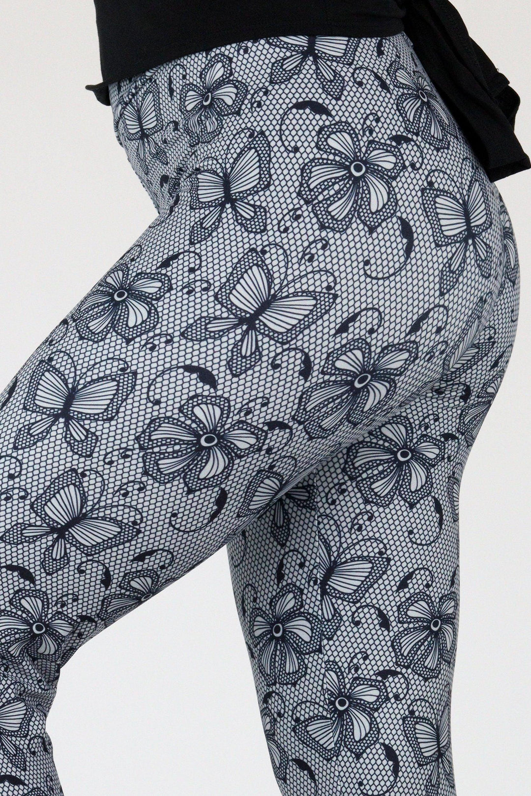 Butterfly Lace - Casual Capri Leggings Casual Capri Leggings Pawlie   