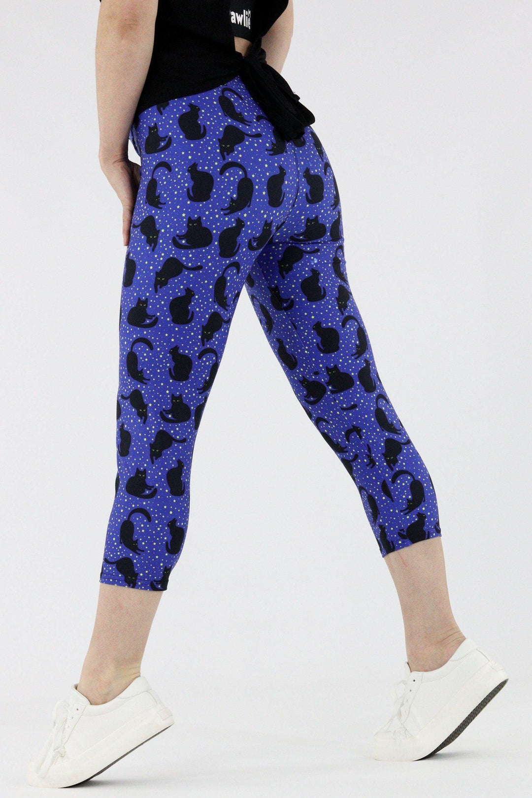 Midnight Cat - Casual Capri Leggings Casual Capri Leggings Pawlie   