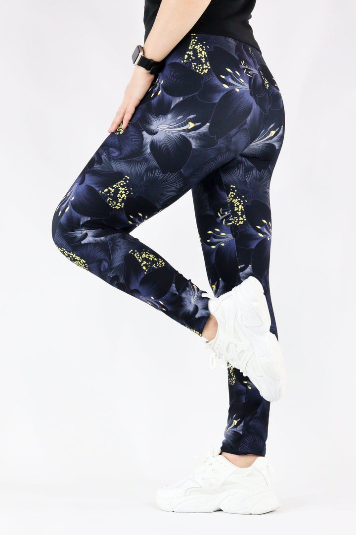 Dark Flowers - Casual Full Leggings Casual Full Leggings Pawlie   